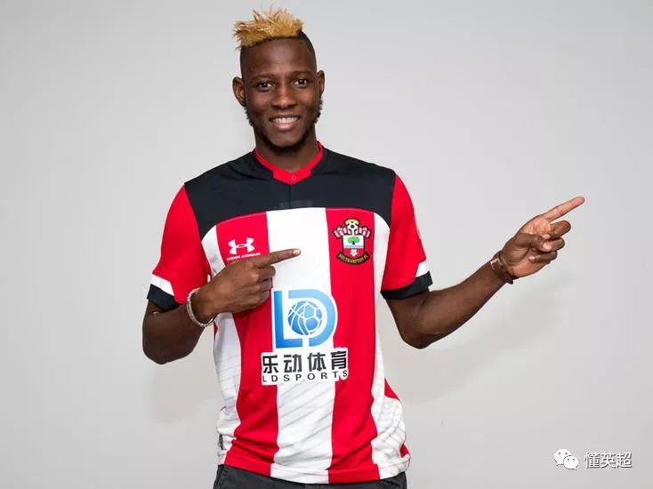 英超赛后走向成谜，底特律活塞官宣签约，质疑声仍在，医务组通报恢复