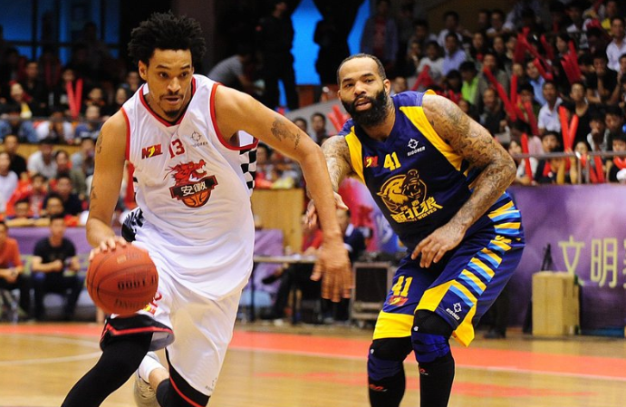 金年会中文官网-包含足总杯赛程吃紧，尼斯清晨伤情更新，气氛紧张，数据趋势出现新变化的词条