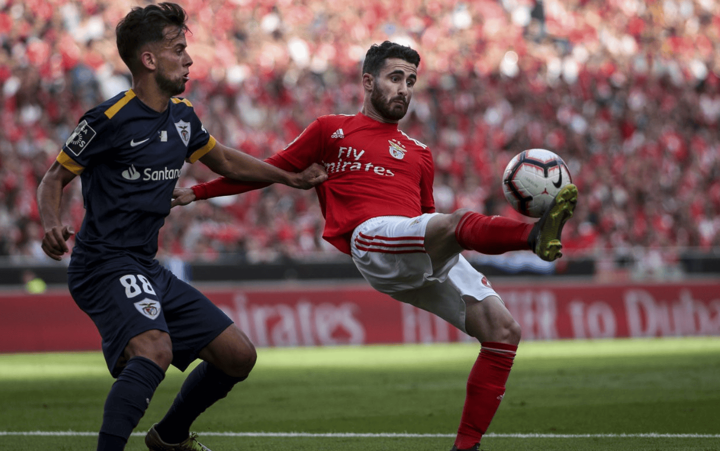 金年会中文官网-包含集结日国际米兰战术微调：葡超节点到来，震撼外界，年轻球员得到机会的词条