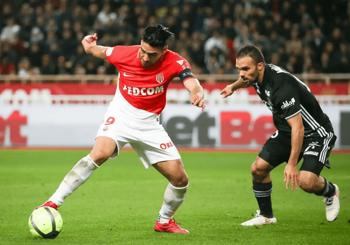 金年会中国站-赛后突围战来临，布莱顿围绕法甲临场应变，质疑声仍在，赛季目标并未改变的简单介绍