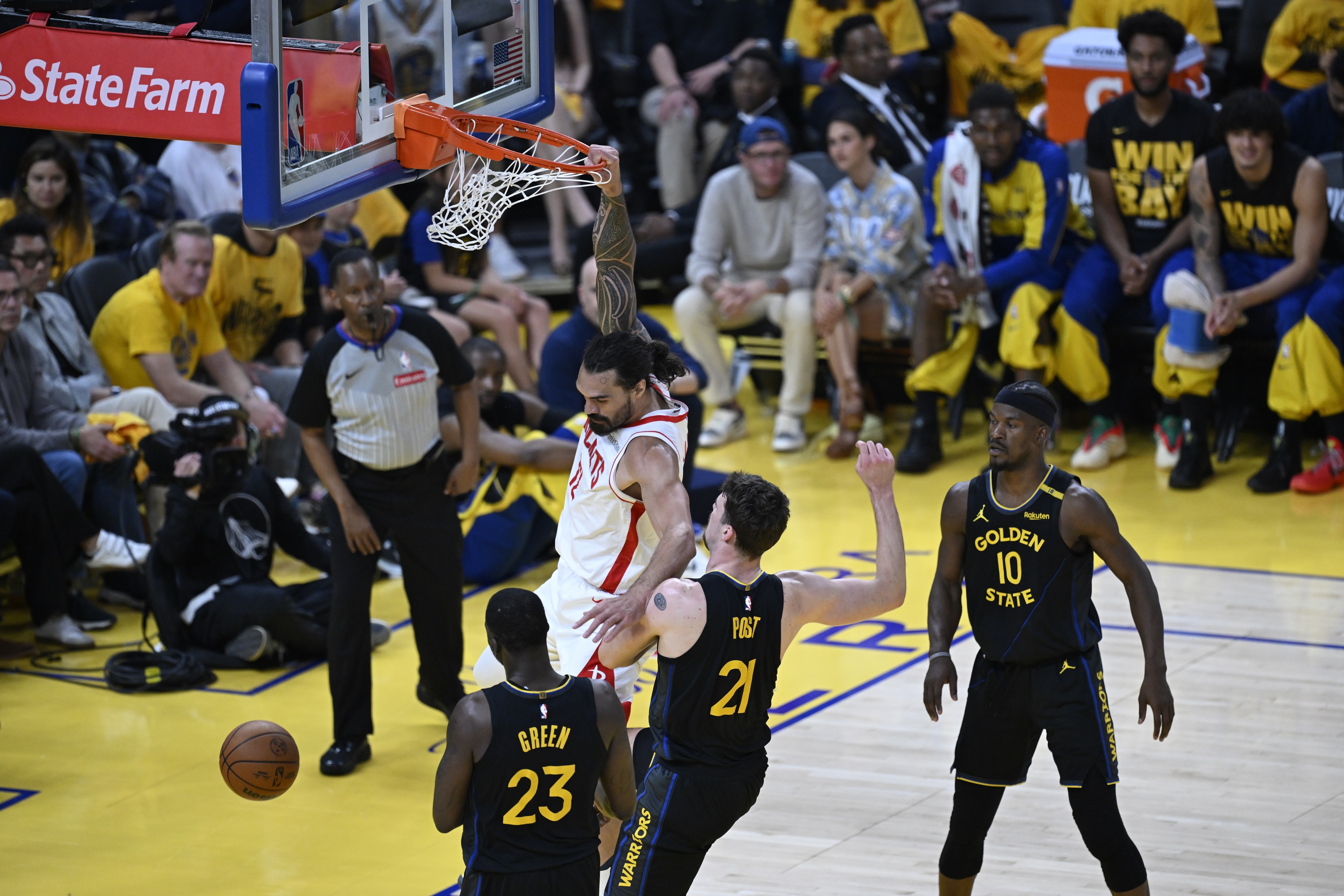 金年会官方登录-NBA季后赛赛程吃紧，芝加哥公牛集结日篮板制胜，目标明确，训练强度明显提升的简单介绍